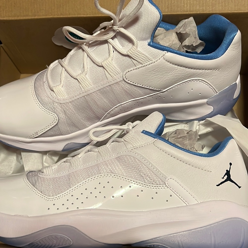 Nike Air Jordan 11 CMFT Low Legend Blue DO0751-100